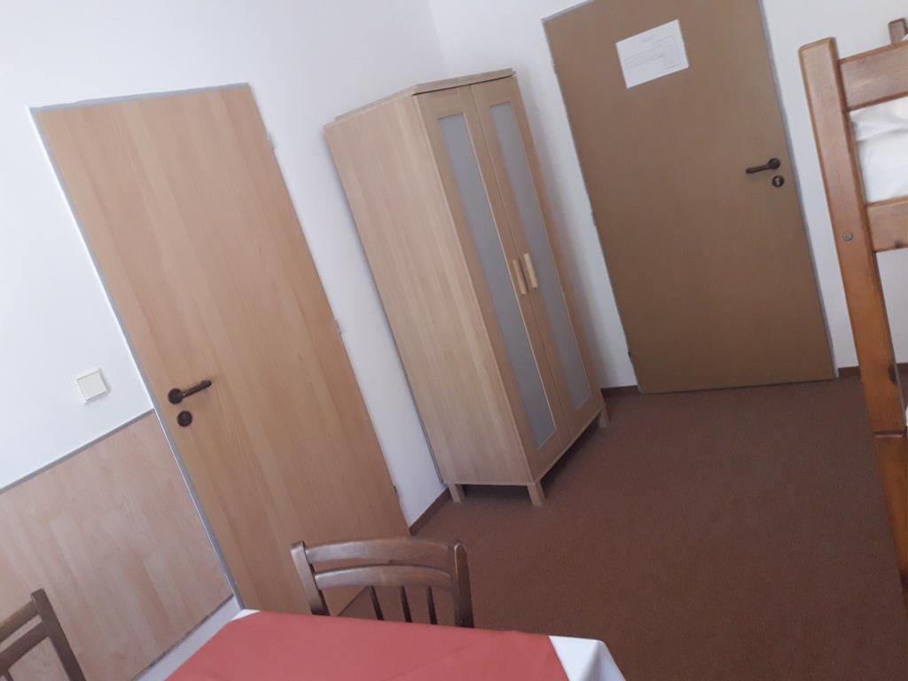 Hostel Sokol Troja Prague Exterior photo